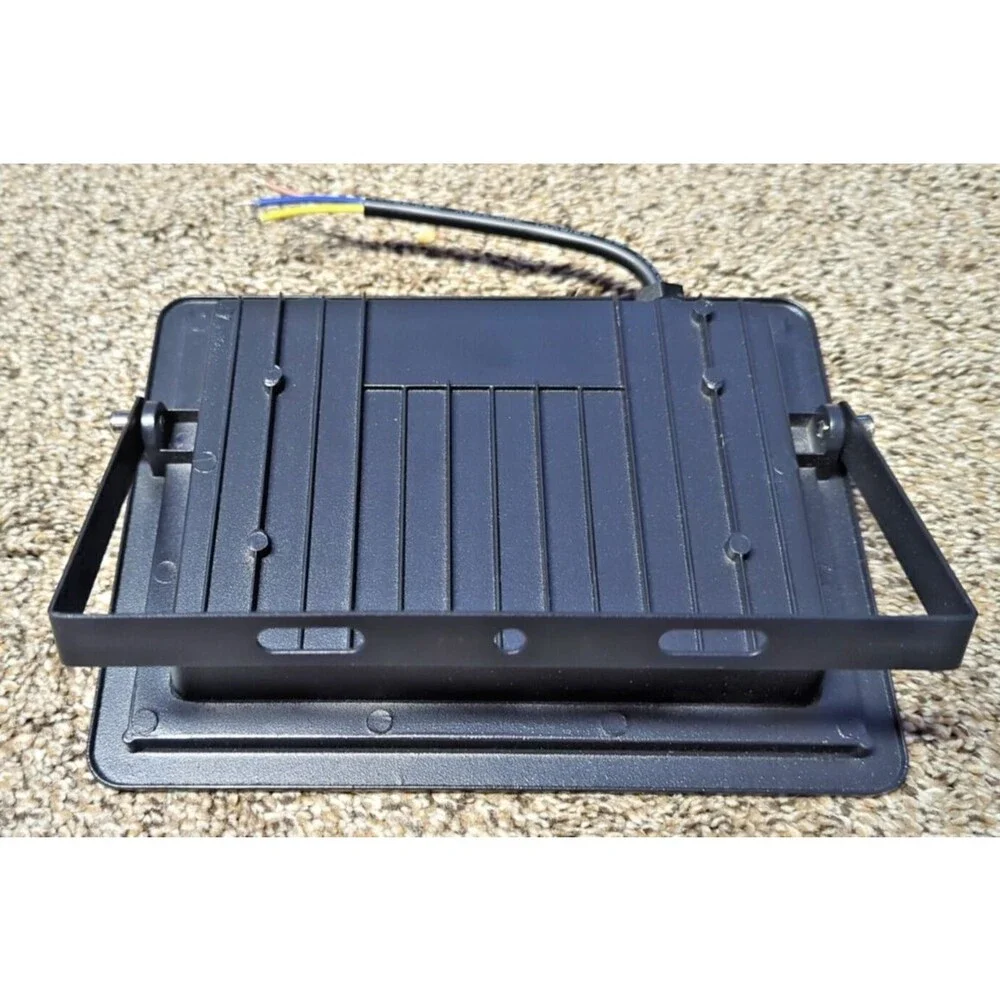 100W Led Flood Light Outdoor Security Garden Yard Spotlight Lamp IP66 Black